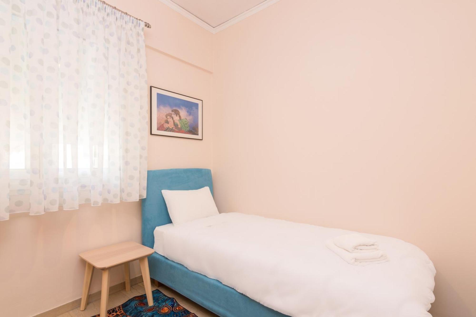 Three Bedrooms Apt In Kallithea أثينا المظهر الخارجي الصورة